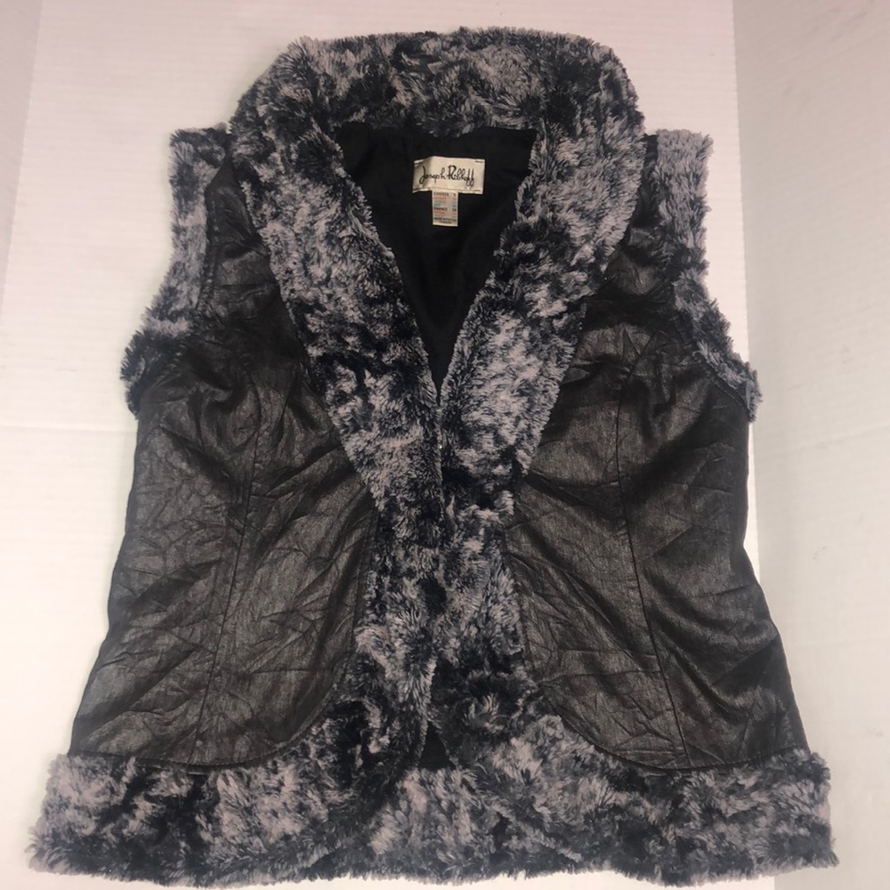 Joseph Ribkoff metallic Gillet faux trimmed vest